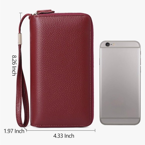 ☀️ NWOT Amazon Red RFID Blocking Leather Zip Around Large Wallet - Picture 8 of 11